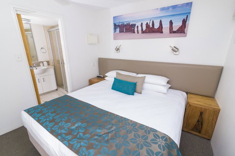 Beach Club Resort Mooloolaba - Holiday Cairns 4