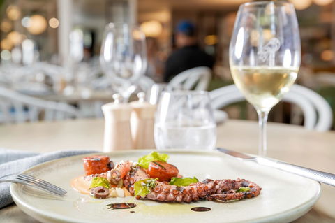 Pullman Brisbane King George Square - Holiday Cairns 16