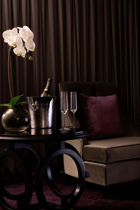 Sofitel Brisbane Central - Holiday Cairns 16