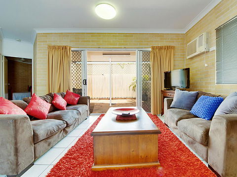 Murray Street Apartments - Holiday Cairns 23