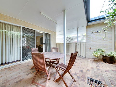 Murray Street Apartments - Holiday Cairns 37