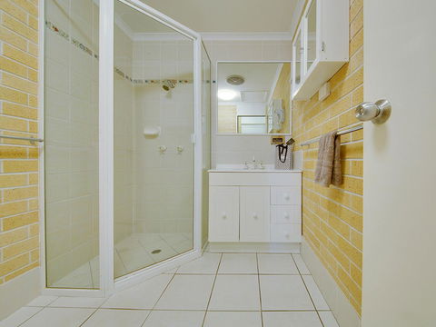 Murray Street Apartments - Holiday Cairns 38