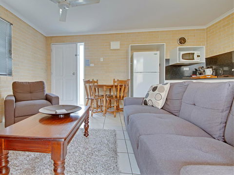 Murray Street Apartments - Holiday Cairns 35