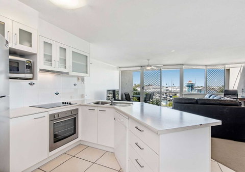Sailport Mooloolaba Apartments - Holiday Cairns 12