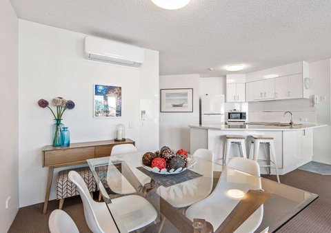 Sailport Mooloolaba Apartments - Holiday Cairns 24