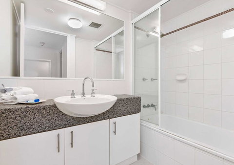 Sailport Mooloolaba Apartments - Holiday Cairns 21