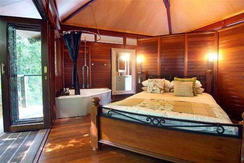 Cairns Rainforest Retreat - Holiday Cairns 11