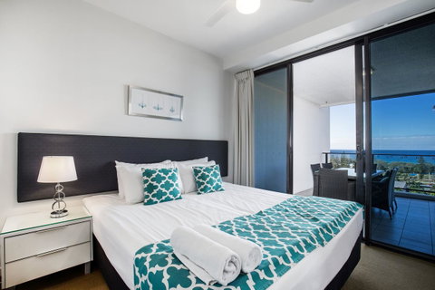 Ultra Broadbeach - Holiday Cairns 42