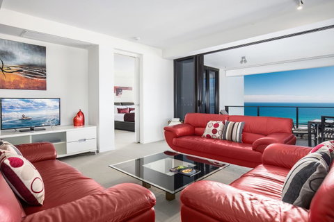 Ultra Broadbeach - Holiday Cairns 17