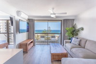 Book Broadbeach Accommodation Vacations Holiday Cairns Holiday Cairns
