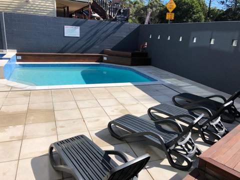 Northwind Beachfront Apartments - Holiday Cairns 3