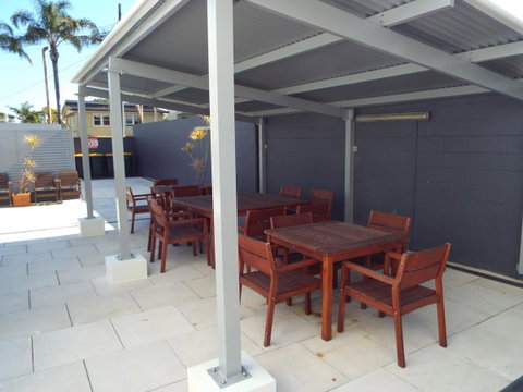 Northwind Beachfront Apartments - Holiday Cairns 20