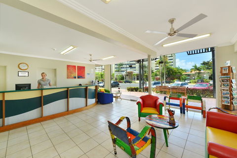 Cairns Queenslander Hotel & Apartments - Holiday Cairns 5