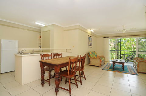 Cairns Queenslander Hotel & Apartments - Holiday Cairns 19