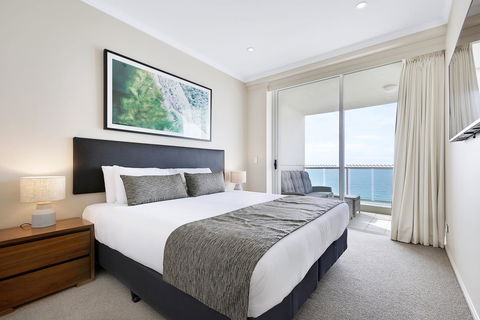 Pacific Views Resort - Holiday Cairns 2