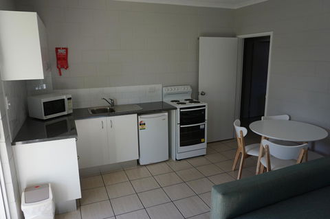 YAL Cairns - A Motel That Makes A Difference - Holiday Cairns 26