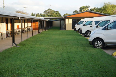 YAL Cairns - A Motel That Makes A Difference - Holiday Cairns 33