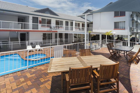 Sunshine Beach Resort - Holiday Cairns 5