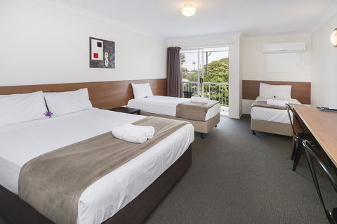 Sunshine Beach Resort - Holiday Cairns 6
