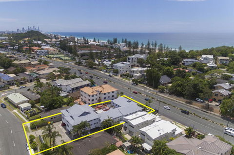 Sunshine Beach Resort - Holiday Cairns 2