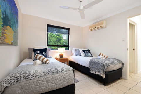 Oasis Apartments On Hamilton Island By HIHA - Holiday Cairns 24