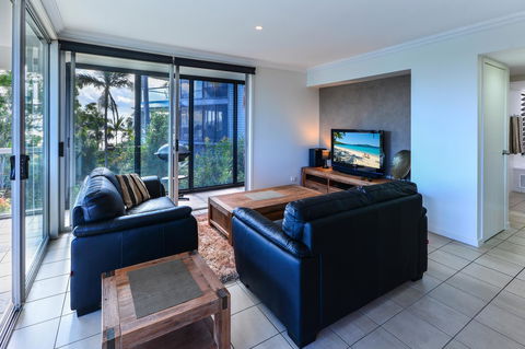 Oasis Apartments On Hamilton Island By HIHA - Holiday Cairns 11