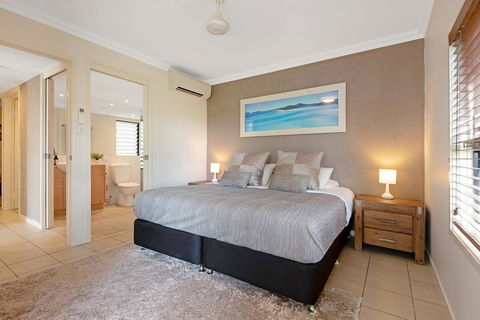 Oasis Apartments On Hamilton Island By HIHA - Holiday Cairns 17