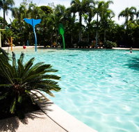 Seabreeze Tourist Park - Holiday Cairns