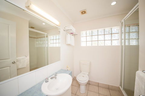 Cosmopolitan Motel & Serviced Apartments - Holiday Cairns 20