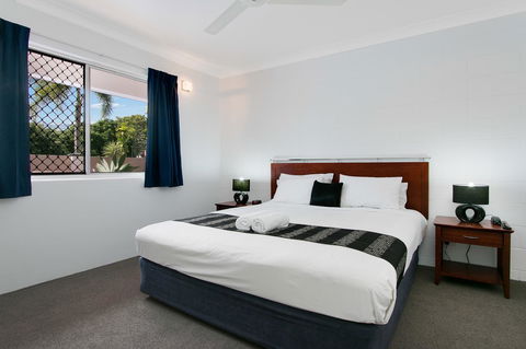 Cairns City Palms - Holiday Cairns 23