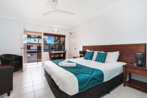 Cairns City Palms - Holiday Cairns 17