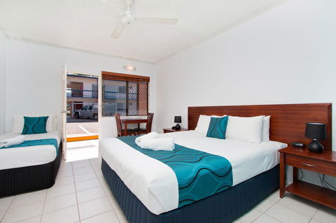 Cairns City Palms - Holiday Cairns 28