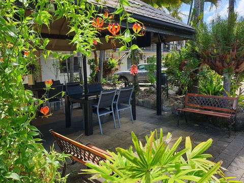 Cairns City Palms - Holiday Cairns 29