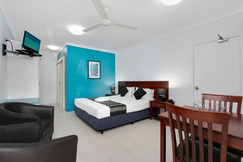 Cairns City Palms - Holiday Cairns 26