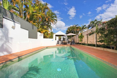 Dockside Apartments Mooloolaba - Holiday Cairns 1