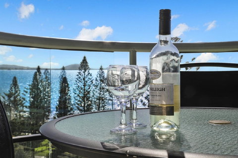Malibu Apartments - Holiday Cairns 0