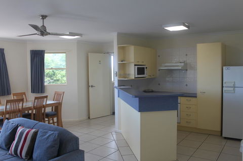 Coolum Beach Getaway Resort - Holiday Cairns 23