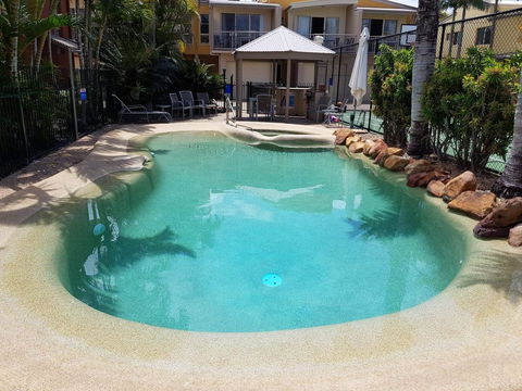 Coolum Beach Getaway Resort - Holiday Cairns 2