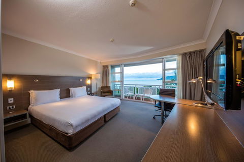 DoubleTree By Hilton Cairns - Holiday Cairns 15