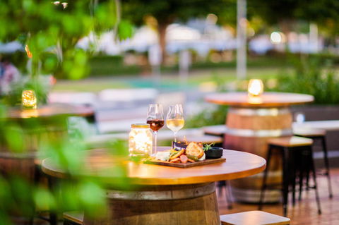 DoubleTree By Hilton Cairns - Holiday Cairns 7