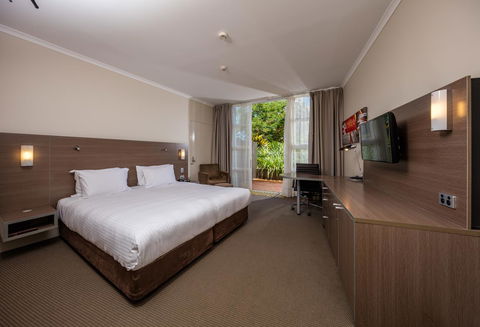 DoubleTree By Hilton Cairns - Holiday Cairns 22