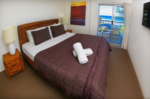 Narrowneck Court Holiday Apartments - Holiday Cairns 34