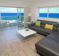 Narrowneck Court Holiday Apartments - Holiday Cairns
