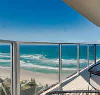 Hi Surf Beachfront Resort Apartments - Holiday Cairns