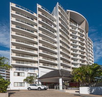 Broadbeach Savannah Resort - Holiday Cairns