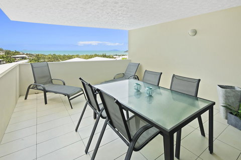 Azure Sea Whitsunday Resort - Holiday Cairns 40