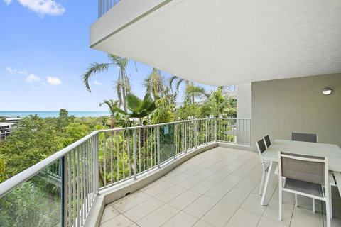 Azure Sea Whitsunday Resort - Holiday Cairns 33