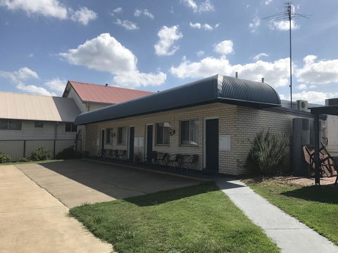 Nanango Star Motel - Holiday Cairns 17
