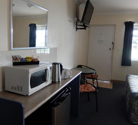 Nanango Star Motel - Holiday Cairns 42