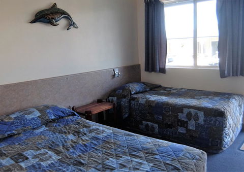 Nanango Star Motel - Holiday Cairns 24